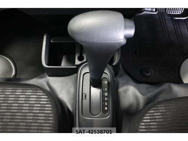 Daihatsu HIJET TRUCK 2024-11 8880052-8