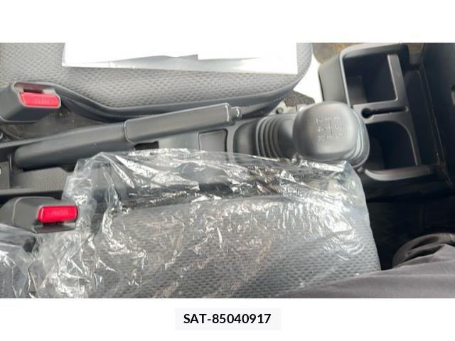Daihatsu HIJET TRUCK 2015-11 8880055-13