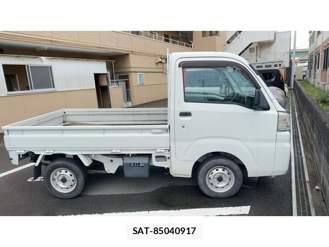 Daihatsu HIJET TRUCK 2015-11 8880055-1