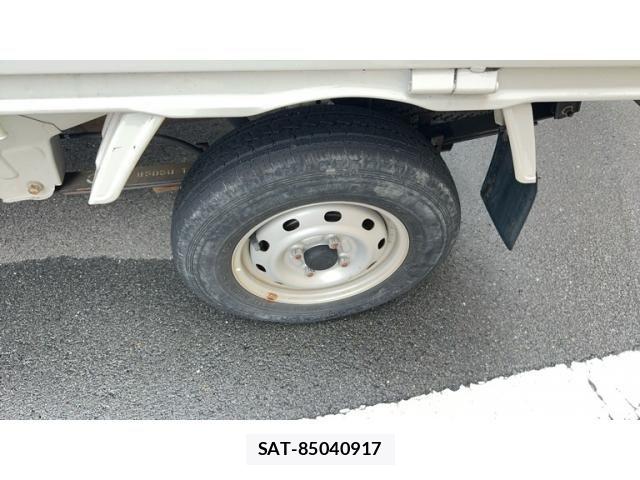 Daihatsu HIJET TRUCK 2015-11 8880055-3