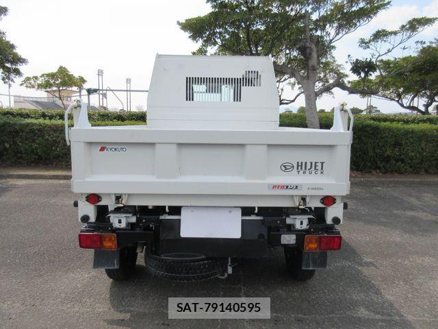 Daihatsu HIJET TRUCK 2023-09 826043-13