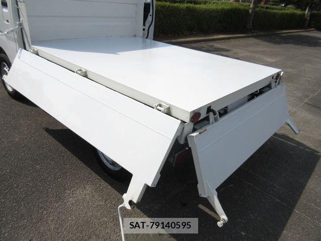 Daihatsu HIJET TRUCK 2023-09 826043-23