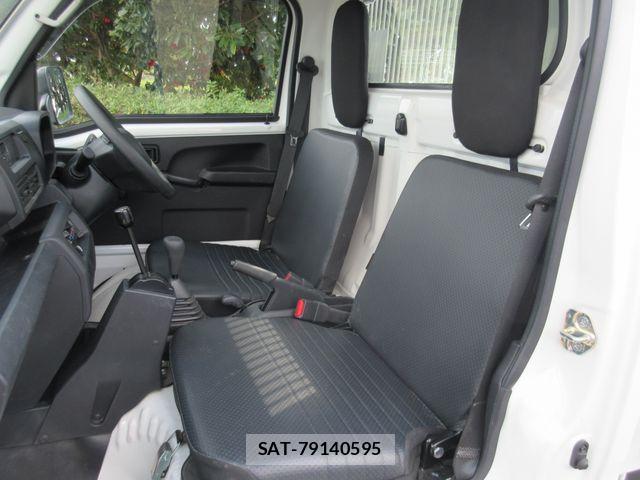 Daihatsu HIJET TRUCK 2023-09 826043-27