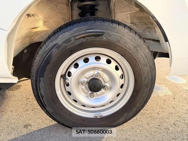Daihatsu HIJET TRUCK 2019-04 4324970-9