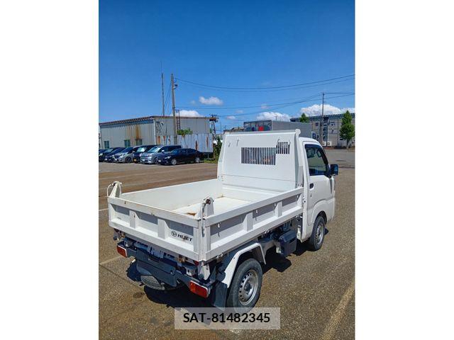 Daihatsu HIJET TRUCK 2018-02 8525184-4