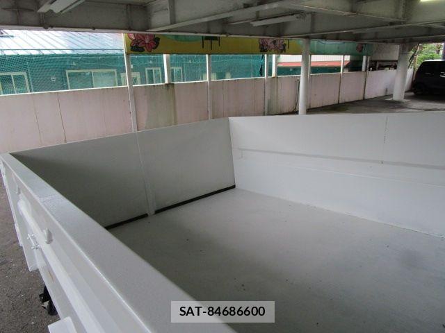 Daihatsu HIJET TRUCK 2015-08 8880060-4