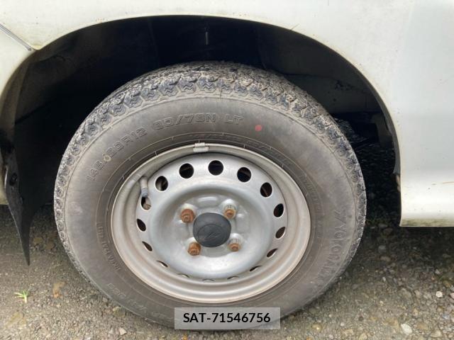 Daihatsu HIJET TRUCK 2005-11 8880062-6