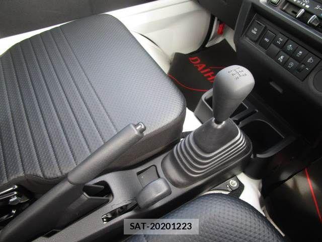 Daihatsu HIJET TRUCK 2025-09 6716298-11