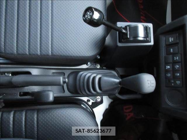 Daihatsu HIJET TRUCK 2026-02 7962005-10