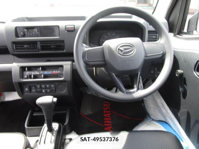 Daihatsu HIJET TRUCK 2026-04 7979453-6
