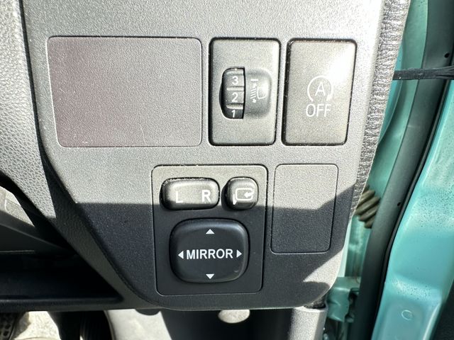 Daihatsu HIJET VAN 2018-08 1545870-22