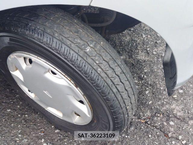 Daihatsu HIJET VAN 2004-09 2099618-23