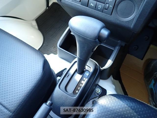 Daihatsu HIJET VAN 2022-07 3374997-15