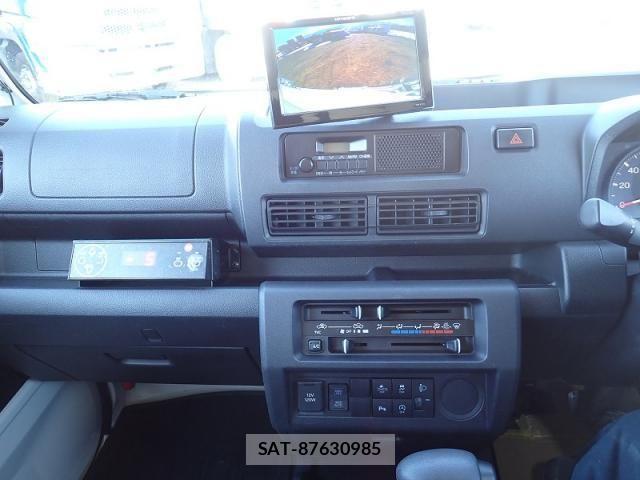 Daihatsu HIJET VAN 2022-07 3374997-16