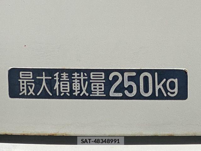 Daihatsu HIJET VAN 2008-09 6791083-15