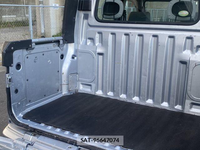 Daihatsu HIJET VAN 2010-04 6791085-18