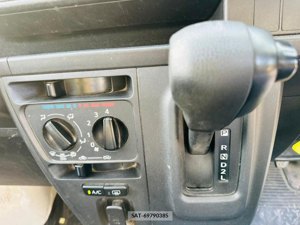 Daihatsu HIJET VAN 2020 6795805-19