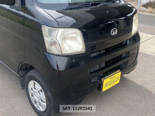 Daihatsu HIJET VAN 2010-11 6906196-9