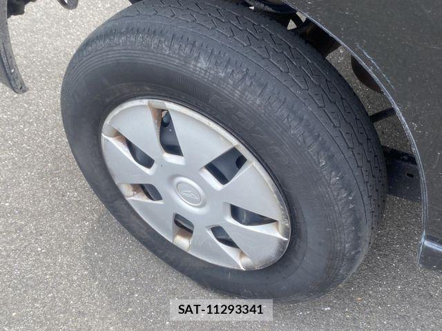 Daihatsu HIJET VAN 2010-11 6906196-19