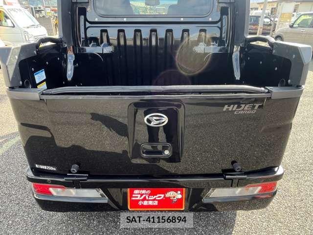 Daihatsu HIJET VAN 2018-03 7058830-10