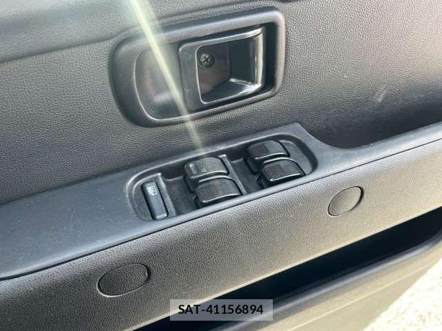 Daihatsu HIJET VAN 2018-03 7058830-21
