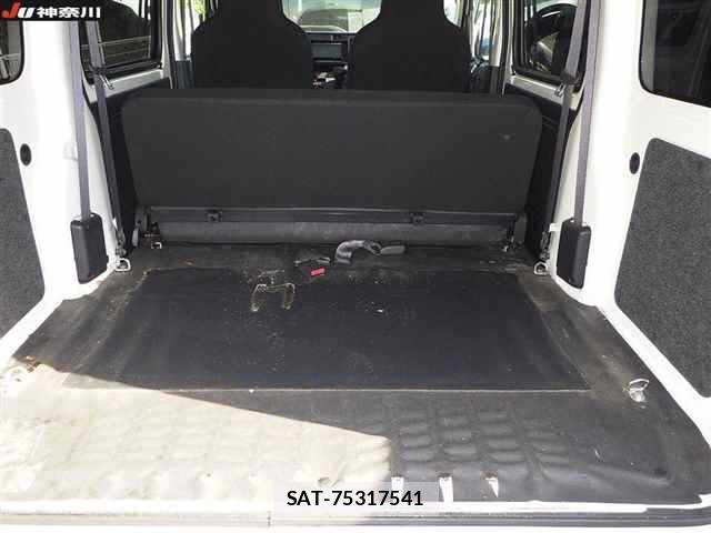 Daihatsu HIJET VAN 2019 7211519-9
