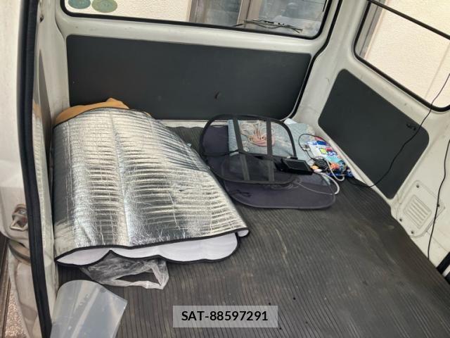Daihatsu HIJET VAN 1996-01 7454759-10
