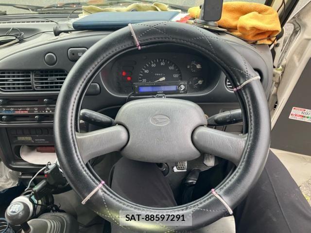 Daihatsu HIJET VAN 1996-01 7454759-18