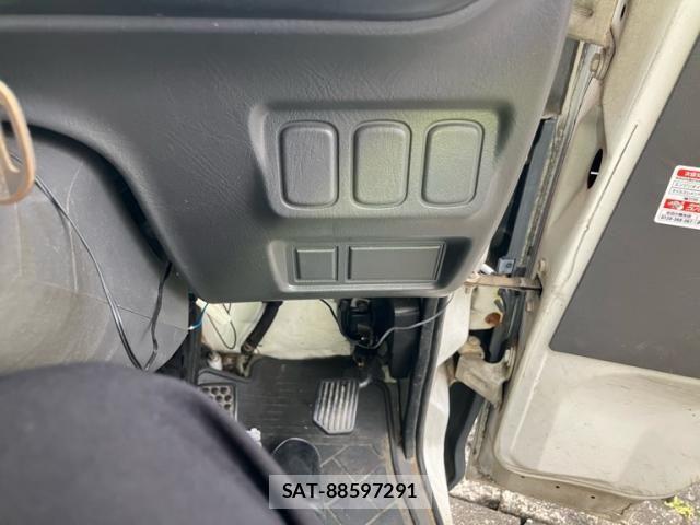 Daihatsu HIJET VAN 1996-01 7454759-21