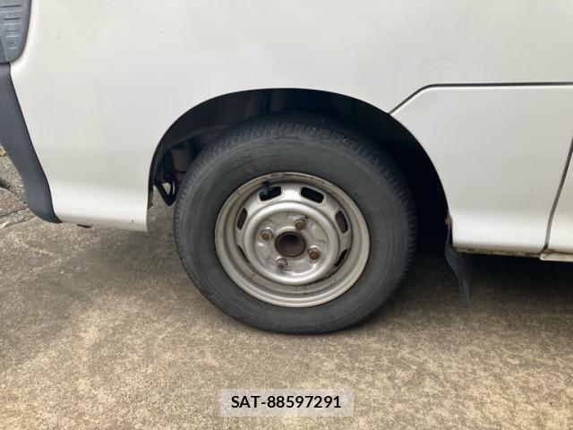 Daihatsu HIJET VAN 1996-01 7454759-6