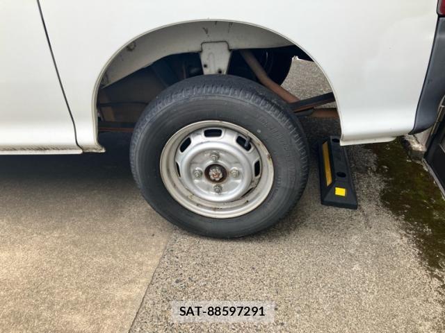Daihatsu HIJET VAN 1996-01 7454759-7