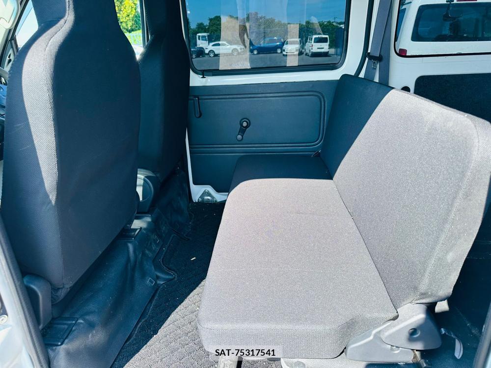 Daihatsu HIJET VAN 2019 7211519-9