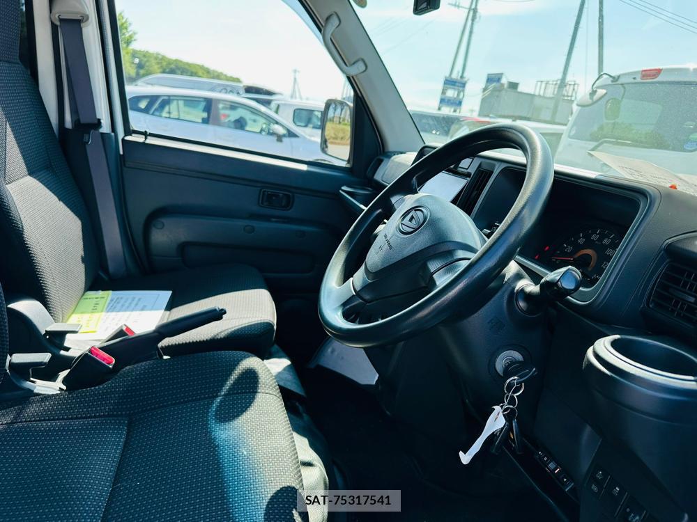 Daihatsu HIJET VAN 2019 7211519-11