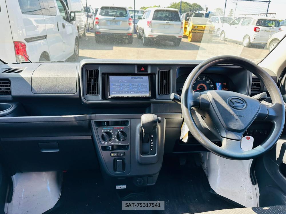 Daihatsu HIJET VAN 2019 7211519-12