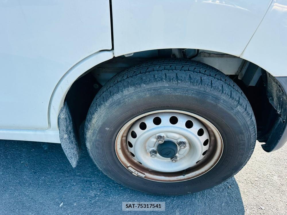 Daihatsu HIJET VAN 2019 7211519-28