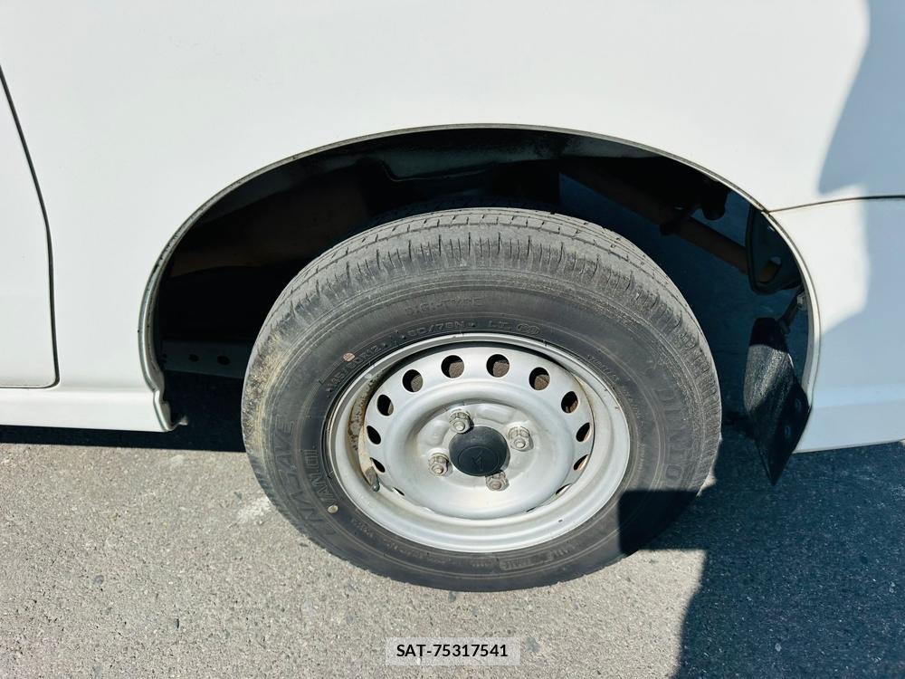 Daihatsu HIJET VAN 2019 7211519-30