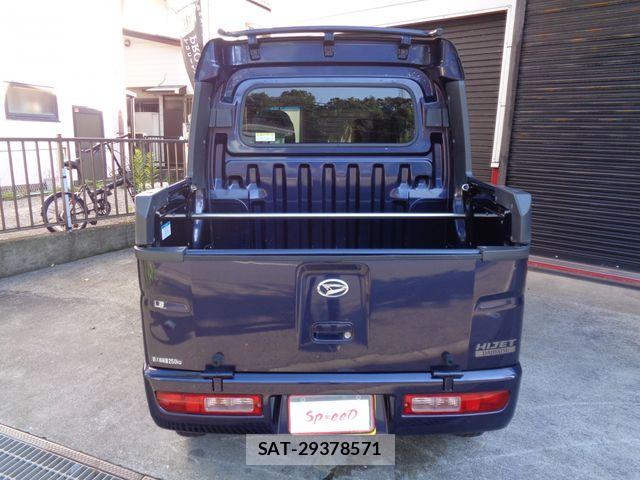 Daihatsu HIJET VAN 2017-08 7616995-12