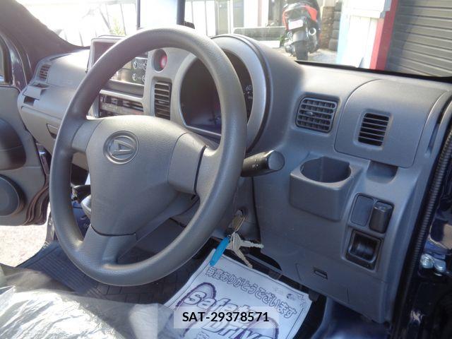 Daihatsu HIJET VAN 2017-08 7616995-20