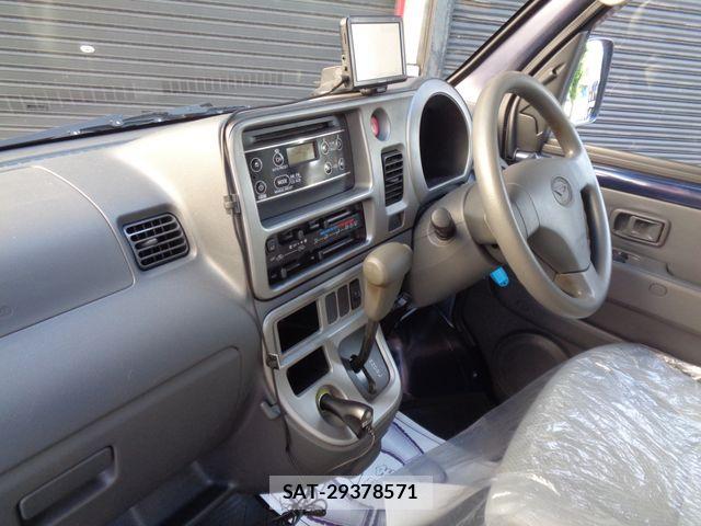 Daihatsu HIJET VAN 2017-08 7616995-21