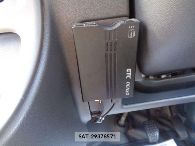 Daihatsu HIJET VAN 2017-08 7616995-24