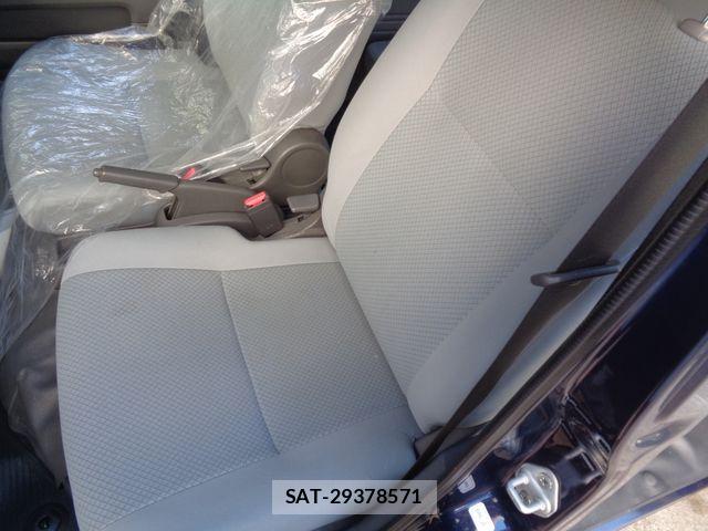 Daihatsu HIJET VAN 2017-08 7616995-26