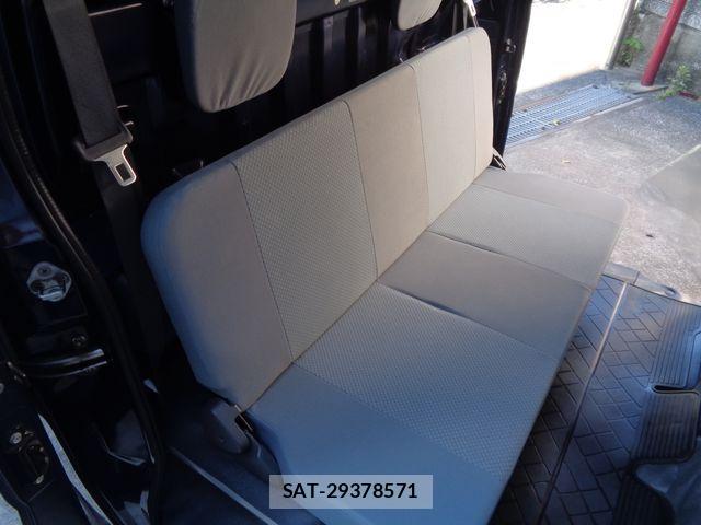 Daihatsu HIJET VAN 2017-08 7616995-27