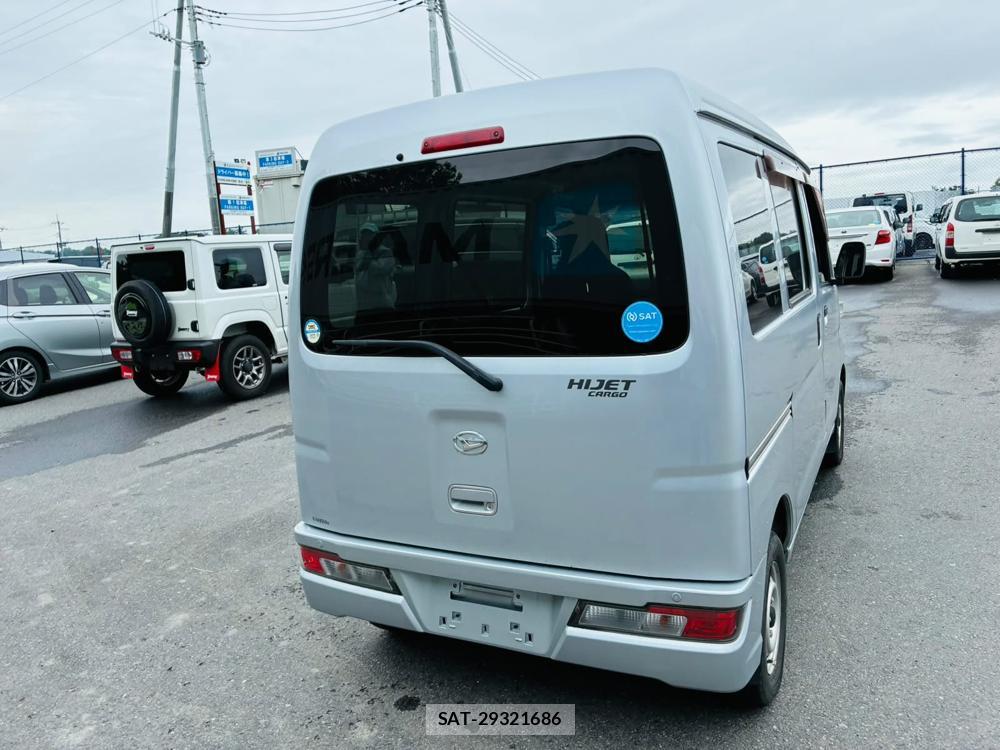 Daihatsu HIJET VAN 2020-12 7591061-4
