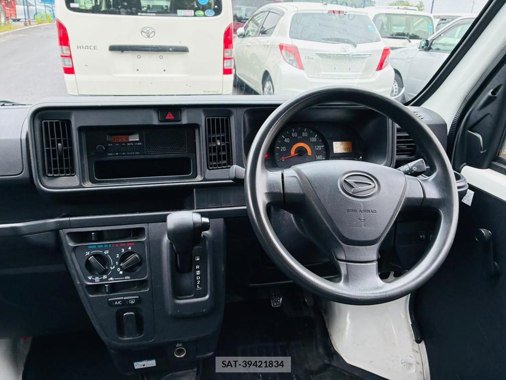 Daihatsu HIJET VAN 2020-02 7424510-13