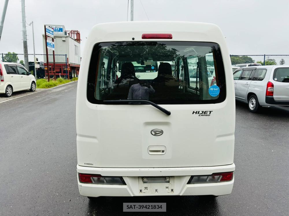 Daihatsu HIJET VAN 2020-02 7424510-3