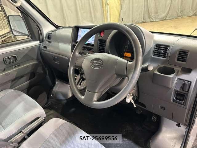 Daihatsu HIJET VAN 2013-12 7785529-8