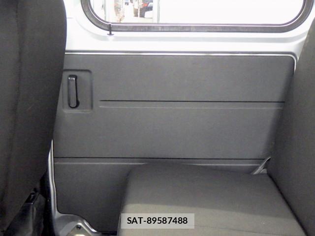 Daihatsu HIJET VAN 2023-03 7962013-24