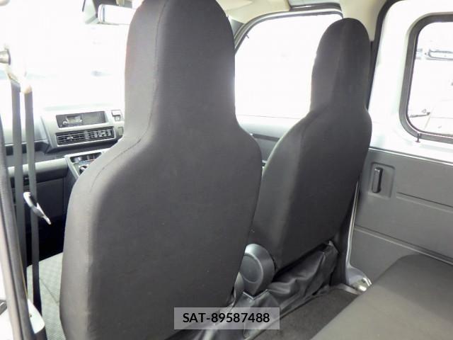 Daihatsu HIJET VAN 2023-03 7962013-27