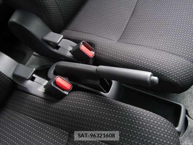 Daihatsu HIJET VAN 2021-07 8035958-17