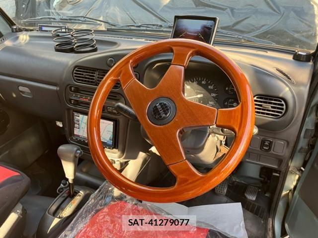 Daihatsu HIJET VAN 1996-06 8099587-9